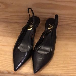 New Zara leather slingback kitten heels